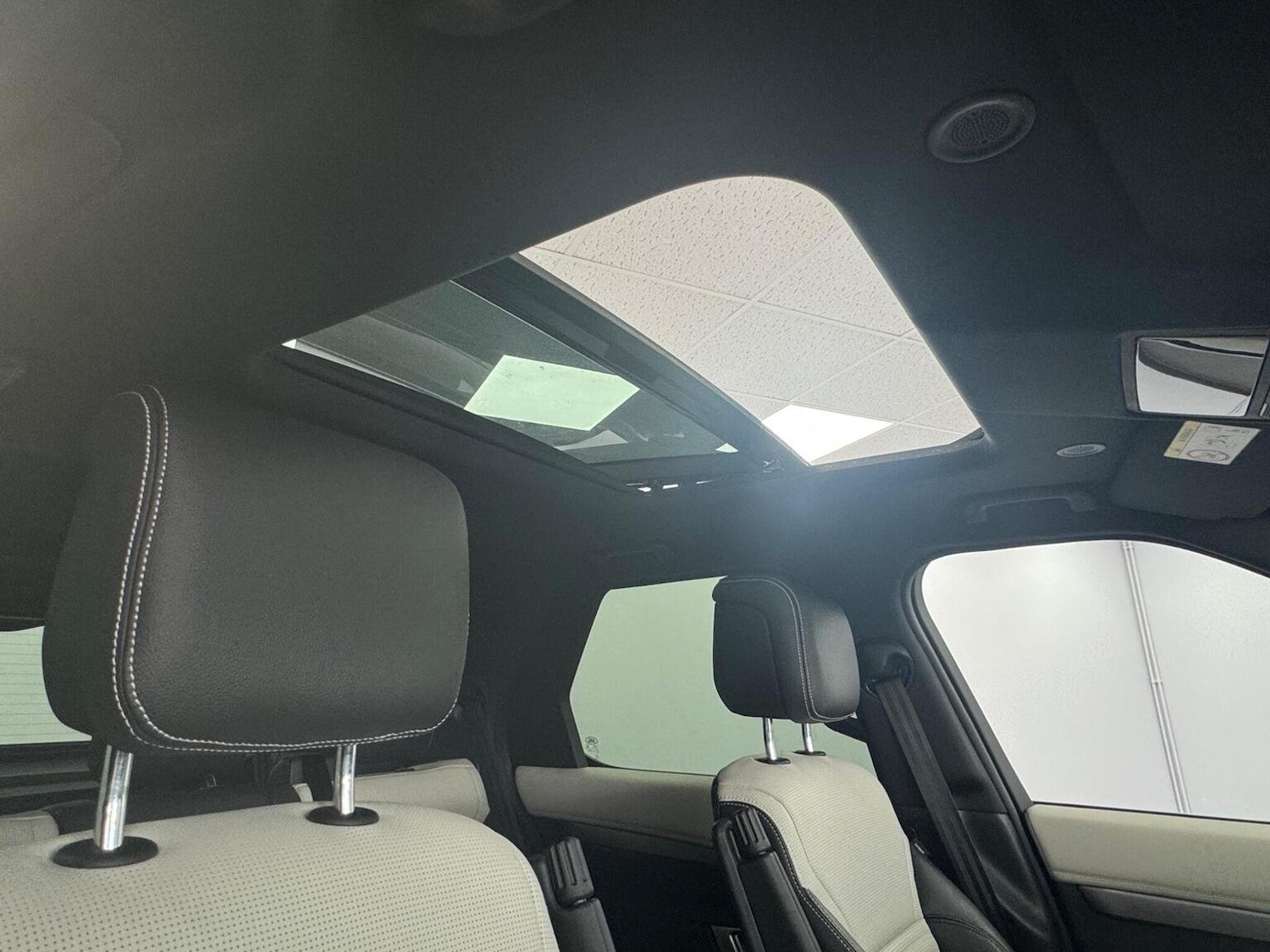 Used Land Rover Discovery 2021 for sale - 76231802: Photo 52