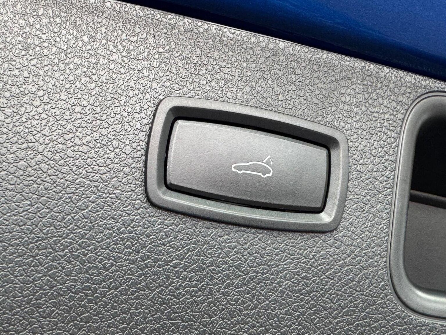 Vehicle 48
