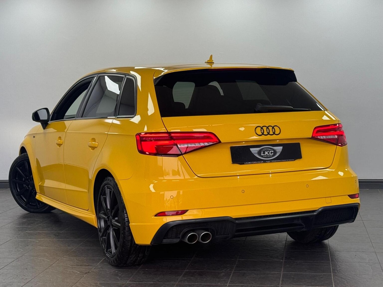 Used Audi A3 2017 for sale - 76741369: Photo 14