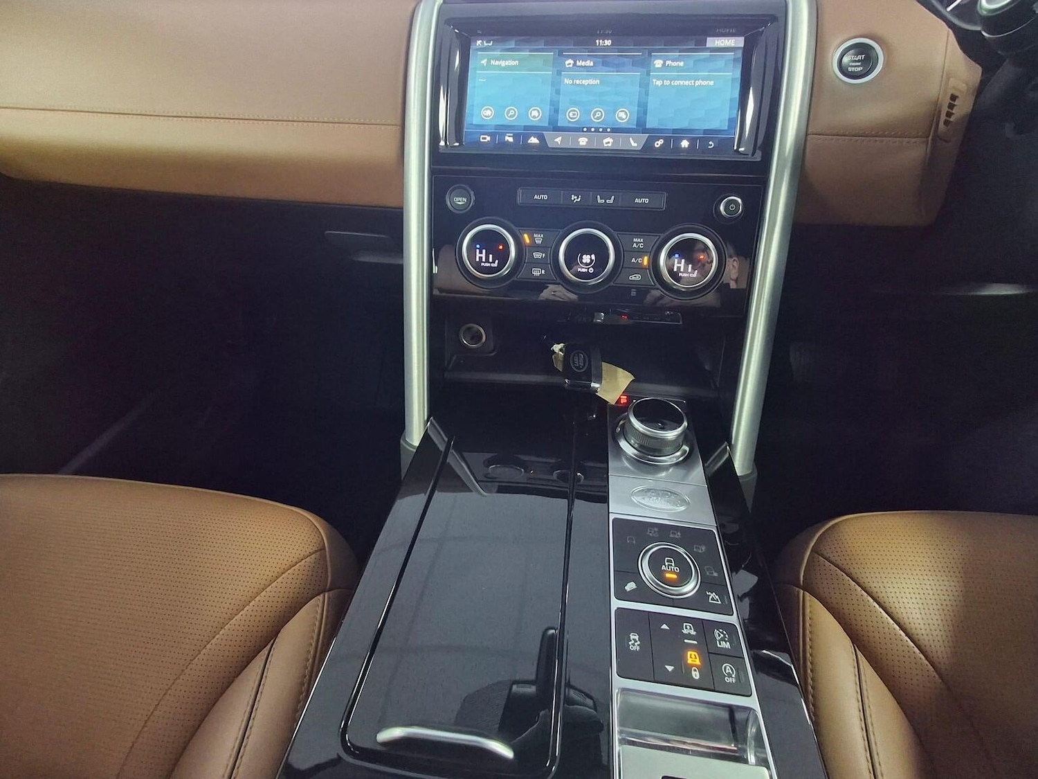 Used Land Rover Discovery 2018 for sale - 77020593: Photo 32