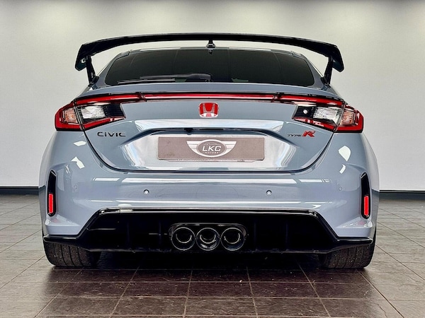 Used Honda Civic 2023 for sale - 76211944: Photo 15