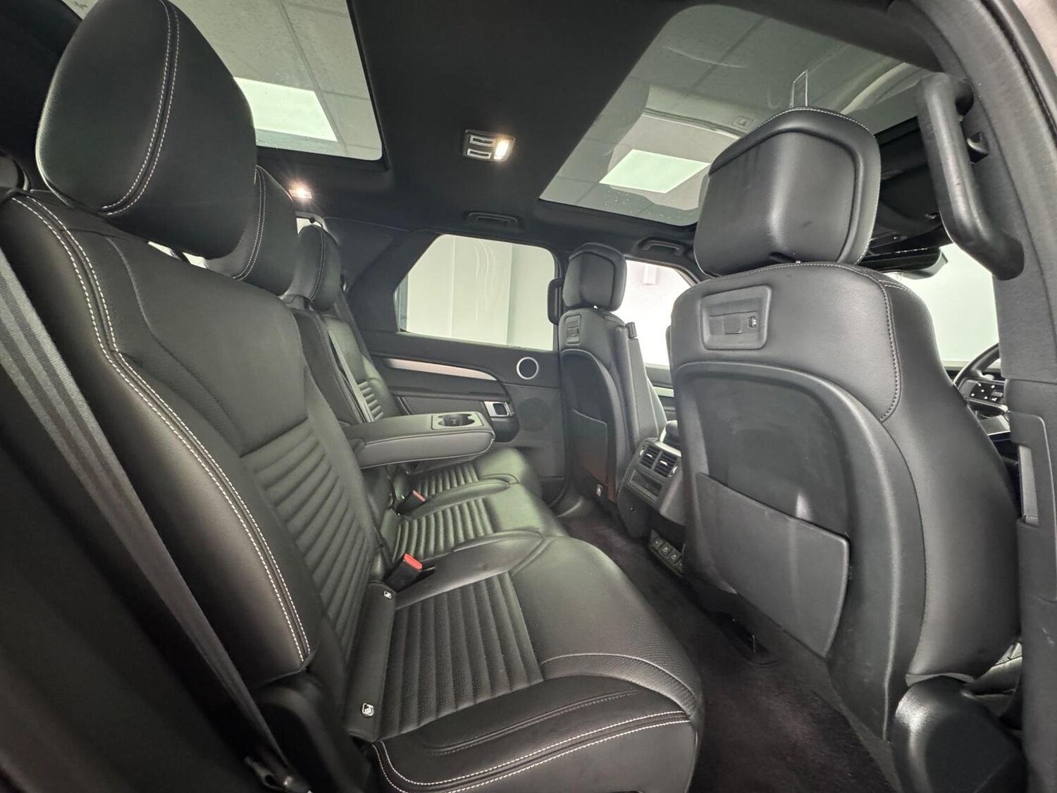 Used Land Rover Discovery 2021 for sale - 76430858: Photo 49