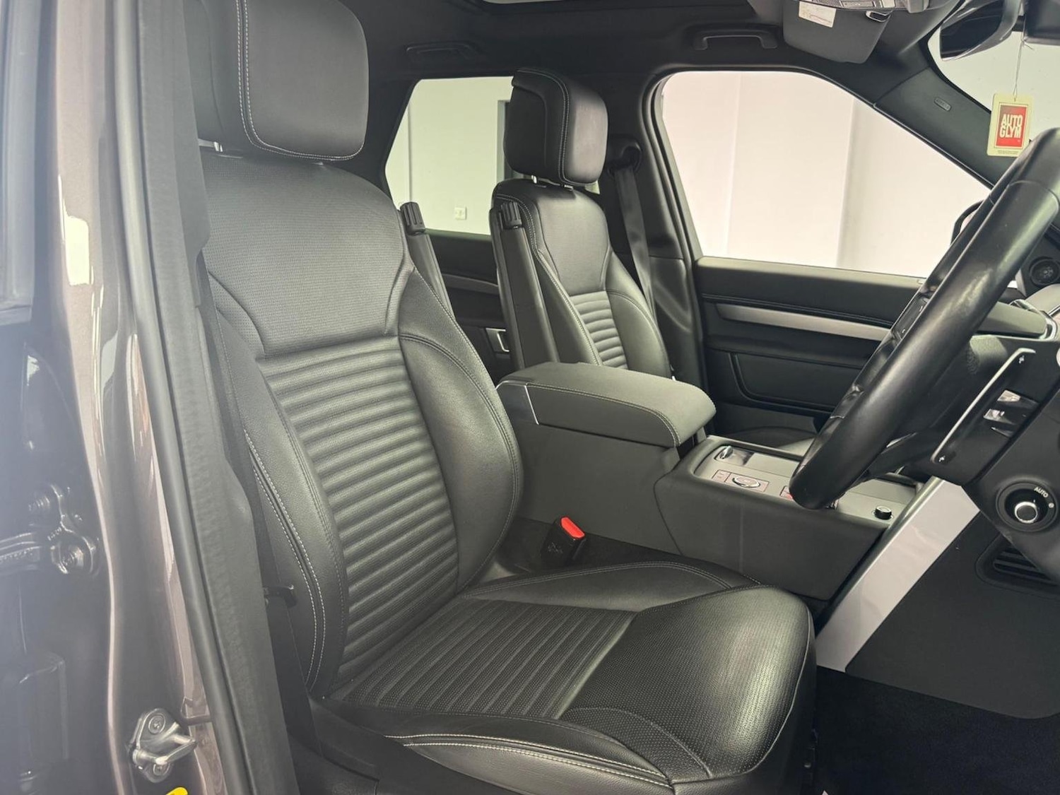 Used Land Rover Discovery 2021 for sale - 76430858: Photo 6