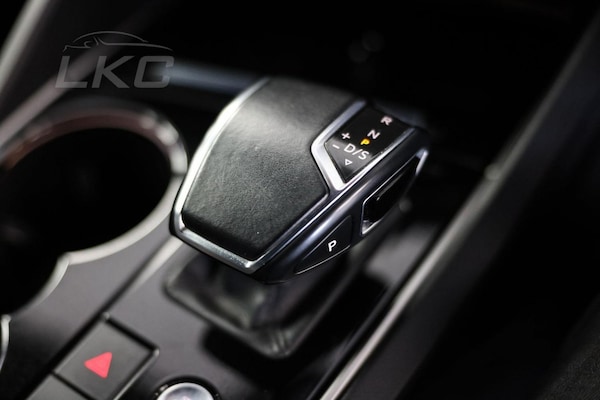 Used Volkswagen Touareg 2019 for sale - 75202573: Photo 24