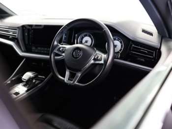 Used Volkswagen Touareg 2019 for sale - 75202573: Photo