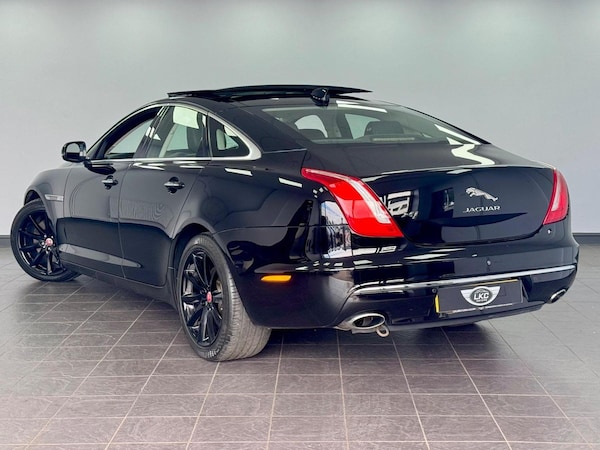 Used Jaguar XJ 2017 for sale - 75202572: Photo 16