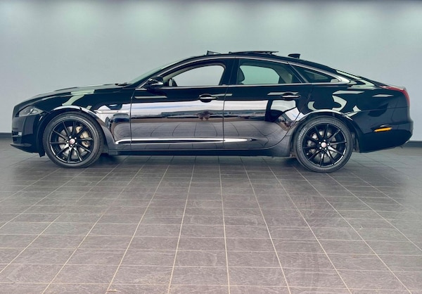 Used Jaguar XJ 2017 for sale - 75202572: Photo 17