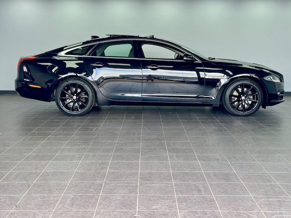 Used Jaguar XJ 2017 for sale - 75202572: Photo 24