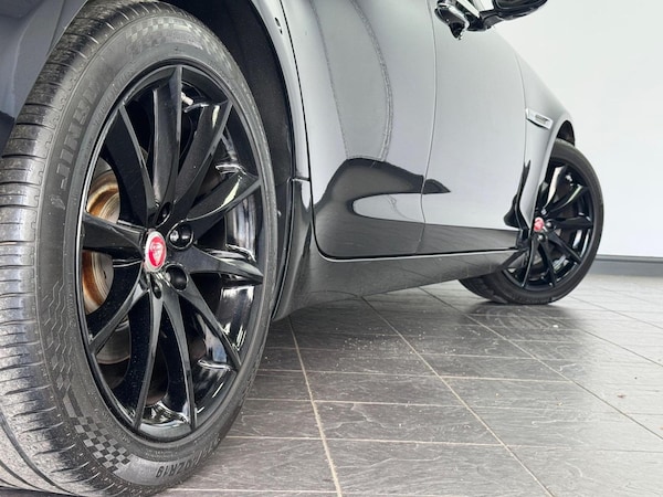 Used Jaguar XJ 2017 for sale - 75202572: Photo 31