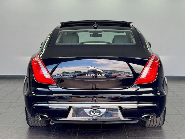 Used Jaguar XJ 2017 for sale - 75202572: Photo 37