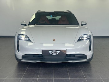 Used Porsche Taycan 2022 for sale - 78727215: Photo