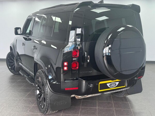 Used Land Rover Defender 110 2024 for sale - 75202585: Photo 12