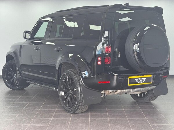 Used Land Rover Defender 110 2024 for sale - 75202585: Photo 13