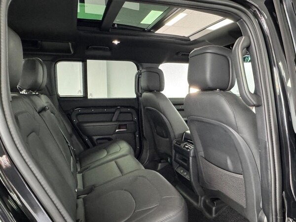 Used Land Rover Defender 110 2024 for sale - 75202585: Photo 42
