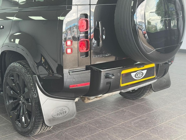 Used Land Rover Defender 110 2024 for sale - 75202585: Photo 48