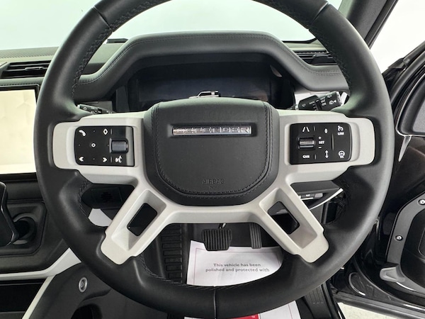 Used Land Rover Defender 110 2024 for sale - 75202585: Photo 9