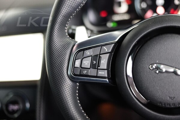 Used Jaguar F-Type 2023 for sale - 75202584: Photo 23