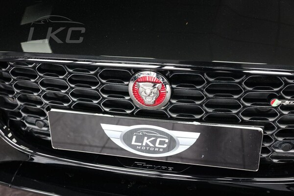 Used Jaguar F-Type 2023 for sale - 75202584: Photo 5