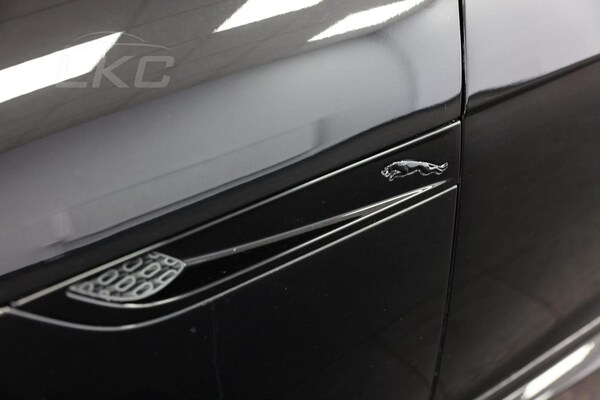 Used Jaguar F-Type 2023 for sale - 75202584: Photo 8