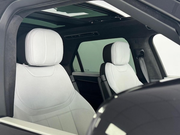 Used Land Rover Range Rover Sport 2023 for sale - 75202580: Photo 3