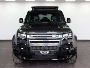 Used Land Rover Defender 110 2023 for sale - 73957165: Photo