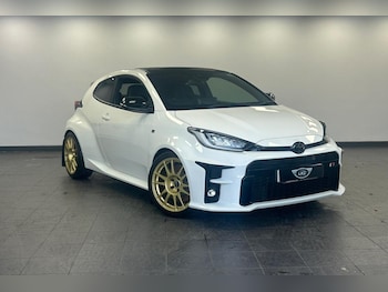 Used Toyota Yaris 2021 for sale - 76897010: Photo