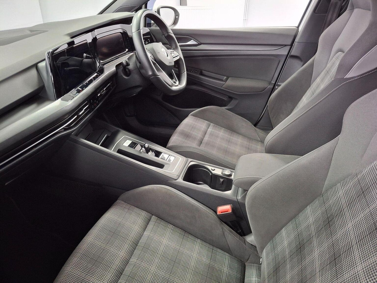 Used Volkswagen Golf 2021 for sale - 76340317: Photo 34