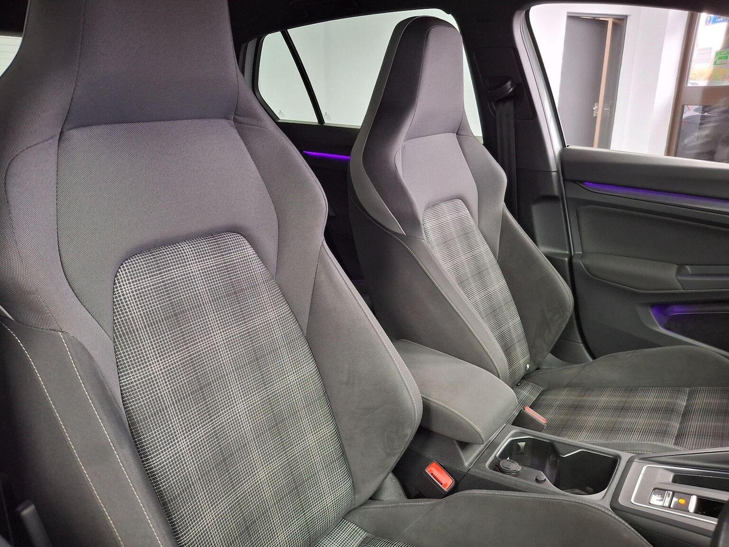 Used Volkswagen Golf 2021 for sale - 76340317: Photo 7