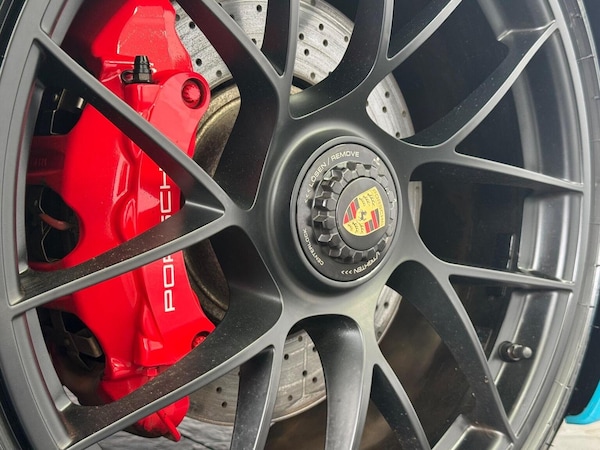 Used Porsche 911 2018 for sale - 75705987: Photo 55