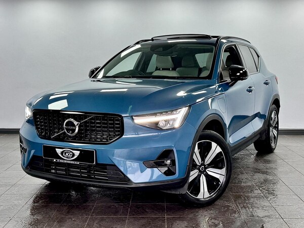 Used Volvo XC40 2023 for sale - 75309019: Photo 1