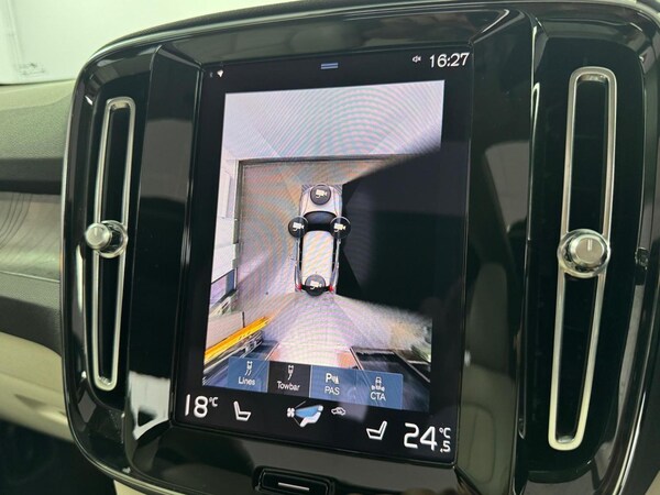 Used Volvo XC40 2023 for sale - 75309019: Photo 8