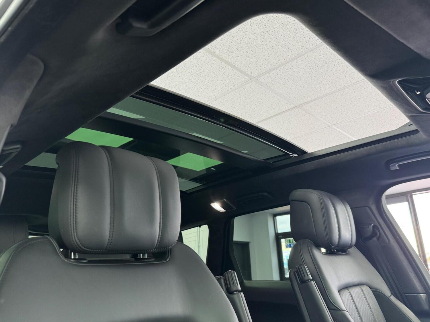Used Land Rover Range Rover Sport 2022 for sale - 76358193: Photo 4
