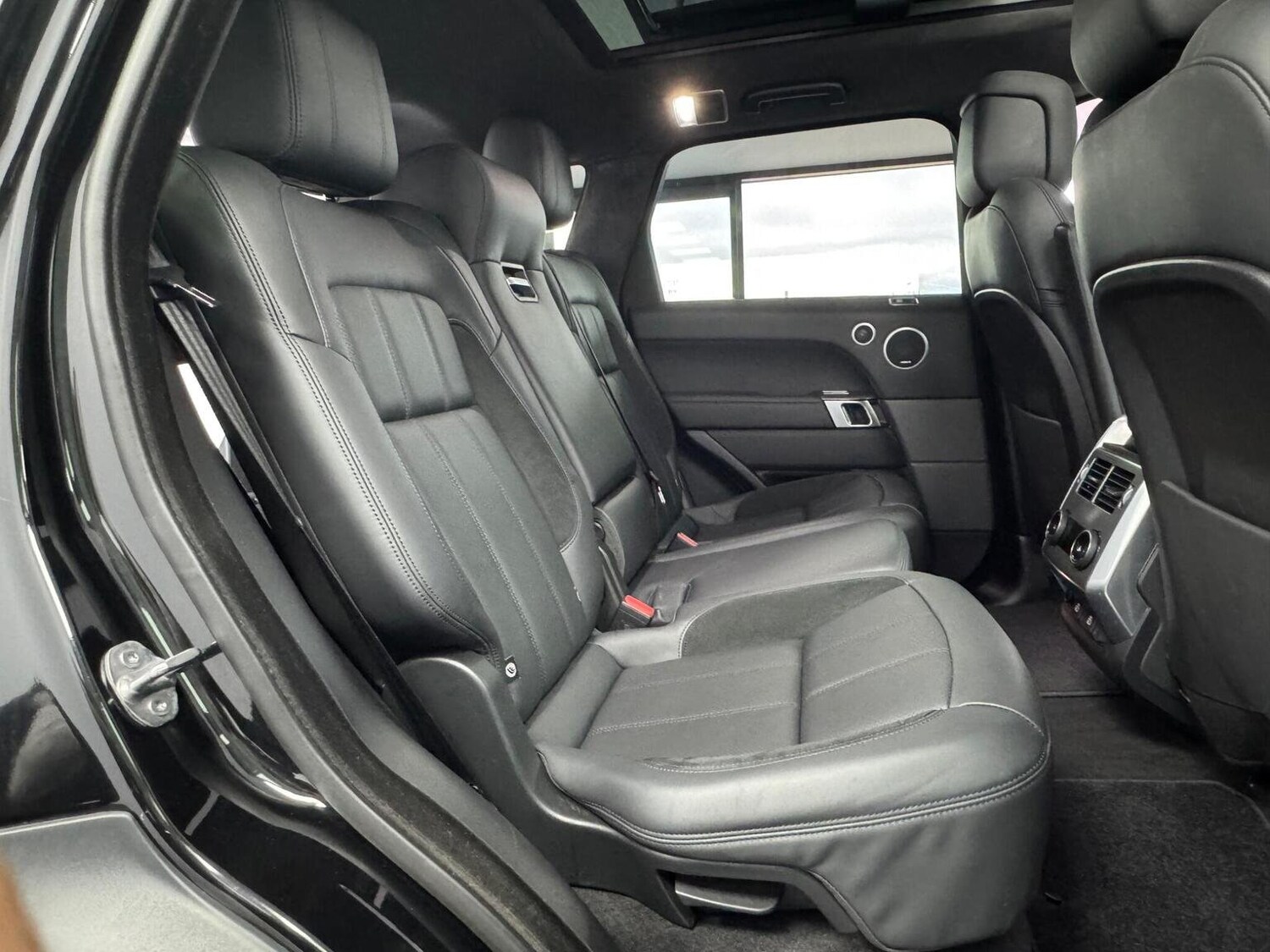 Used Land Rover Range Rover Sport 2022 for sale - 76358193: Photo 40