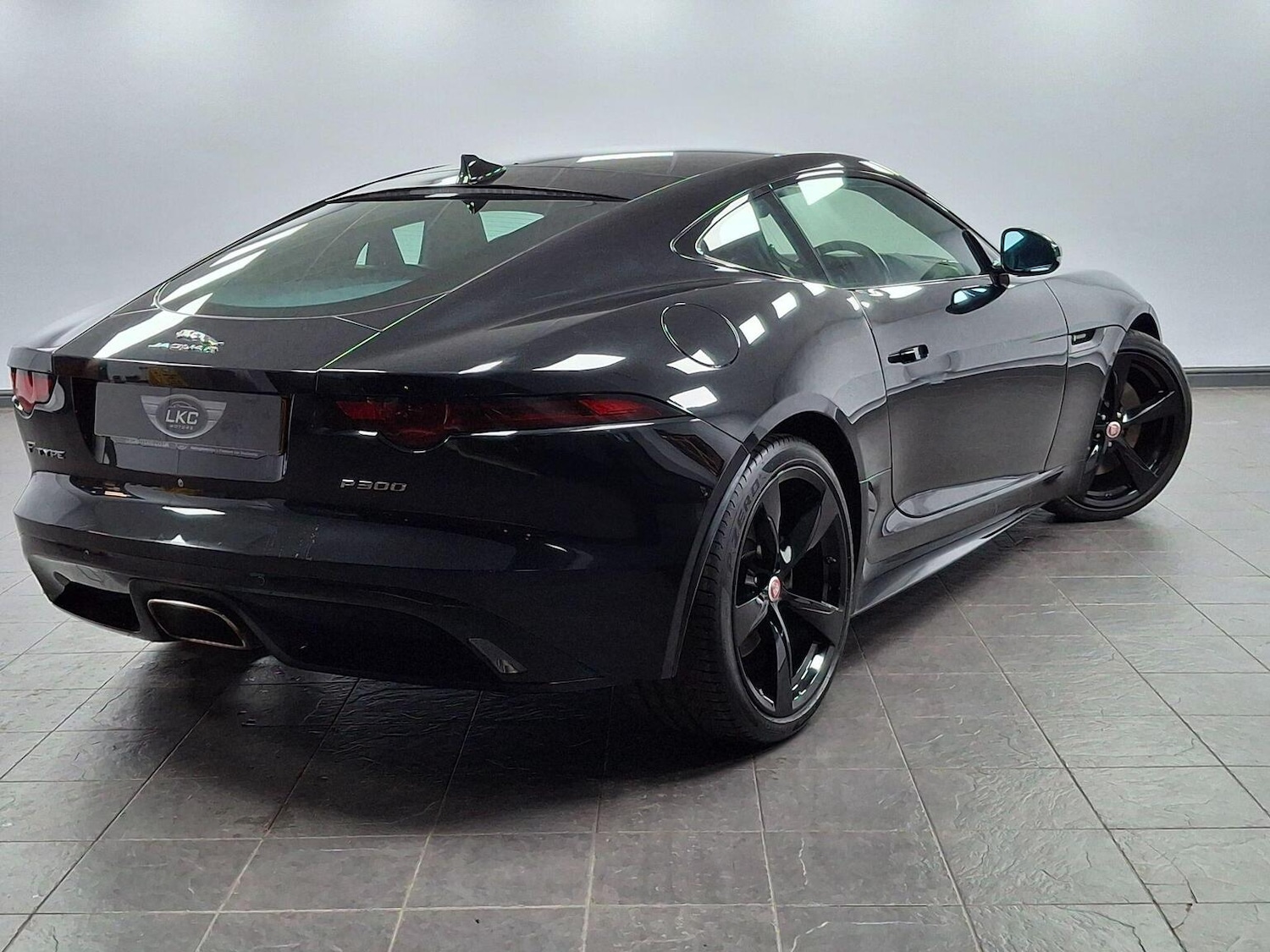 Used Jaguar F-Type 2018 for sale - 76769860: Photo 13
