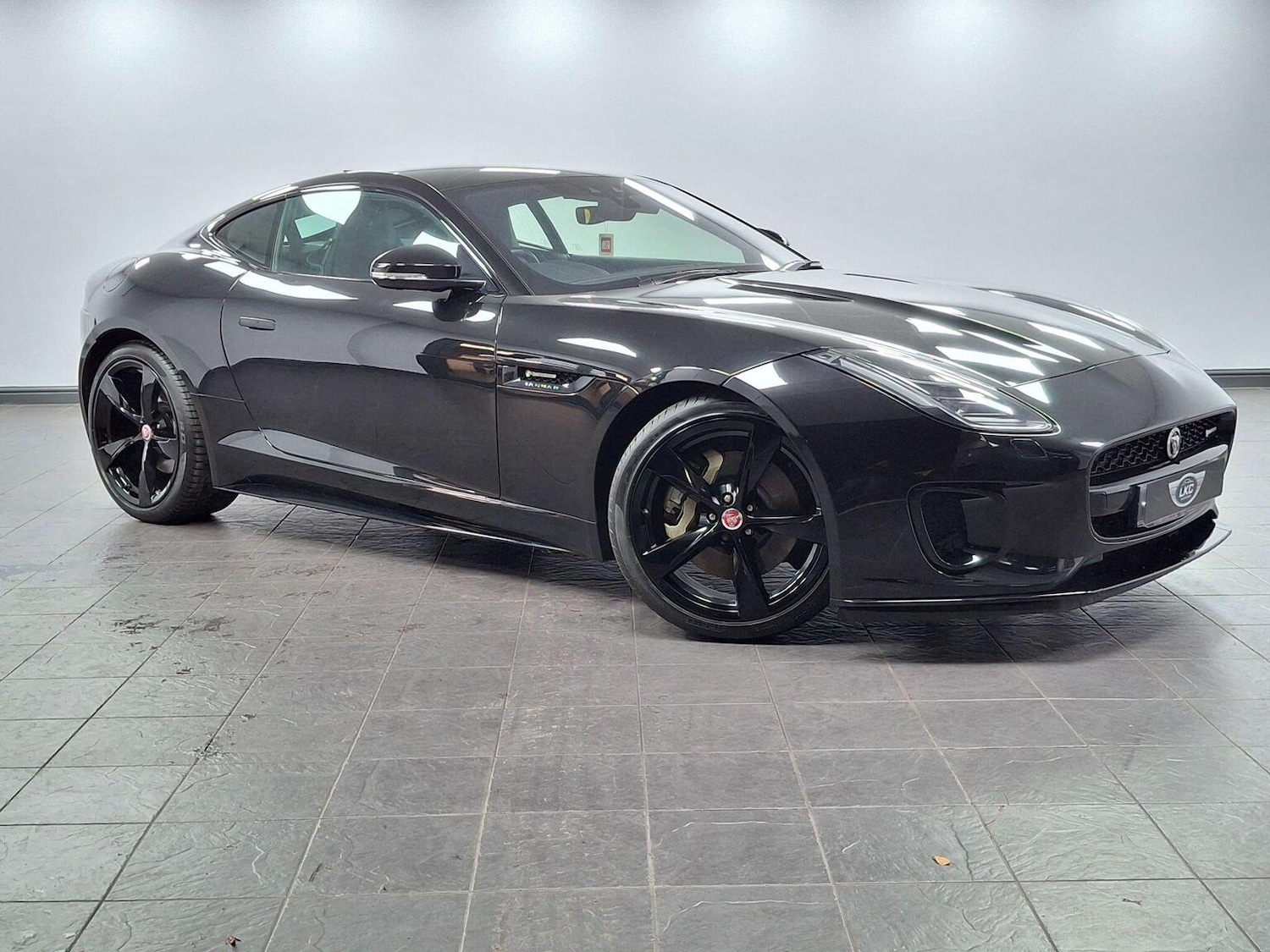 Used Jaguar F-Type 2018 for sale - 76769860: Photo 23