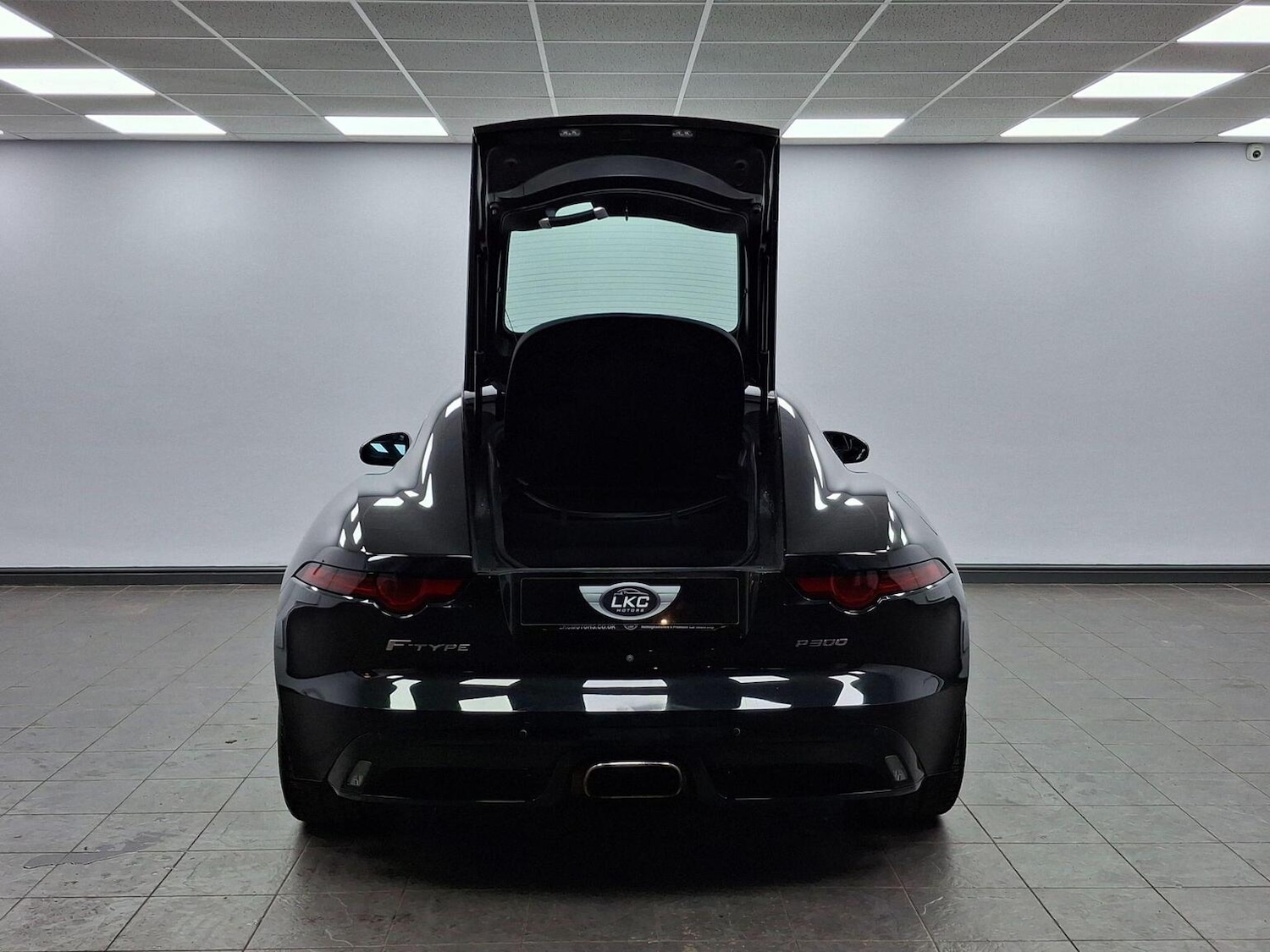 Used Jaguar F-Type 2018 for sale - 76769860: Photo 52