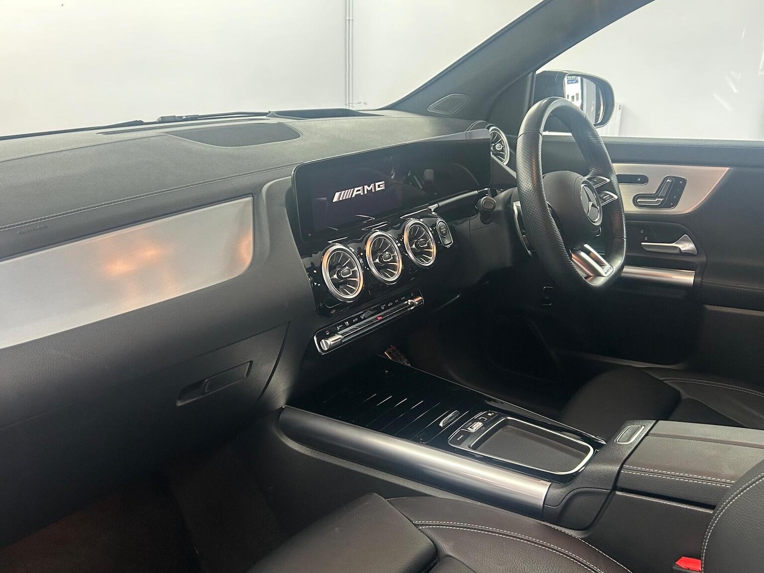 Used Mercedes-Benz GLA 2025 for sale - 77080821: Photo 11