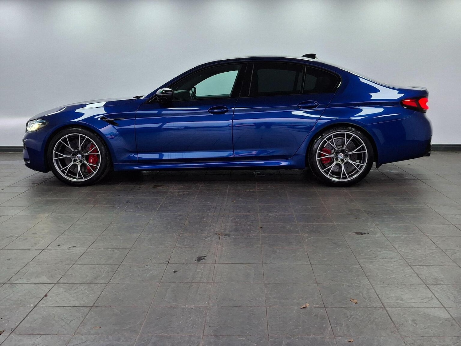 Used BMW M5 2022 for sale - 77129640: Photo 2