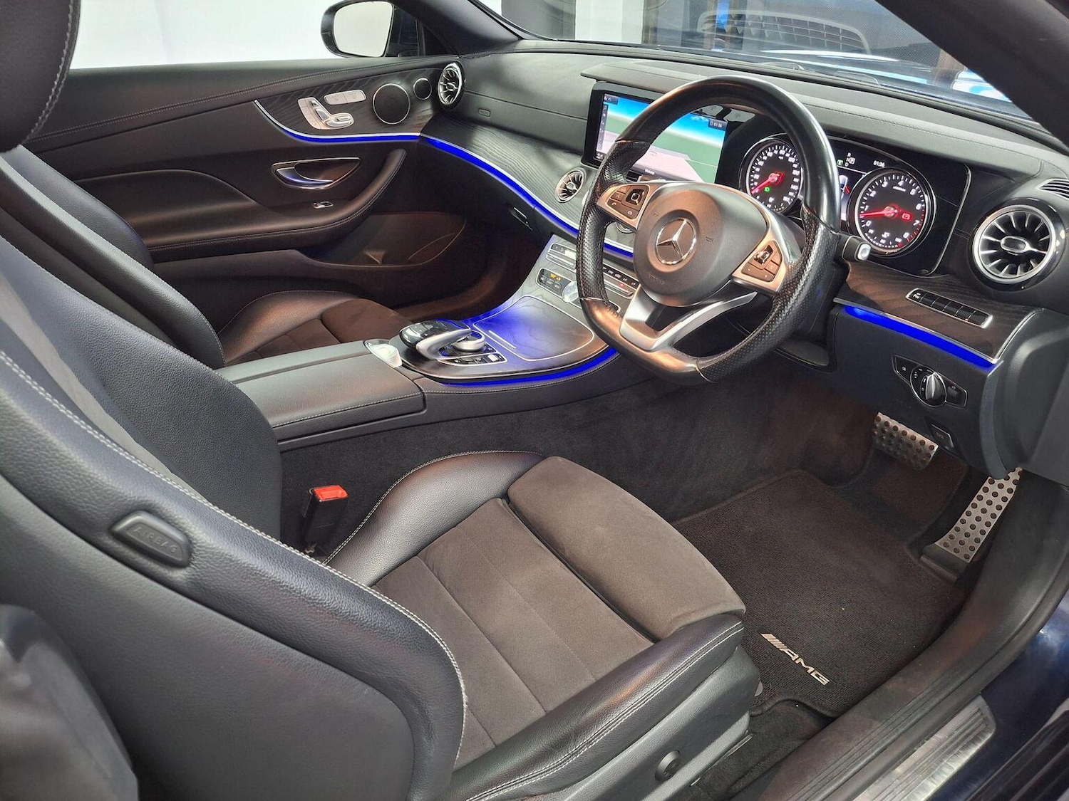 Used Mercedes-Benz E Class 2018 for sale - 77289153: Photo 8