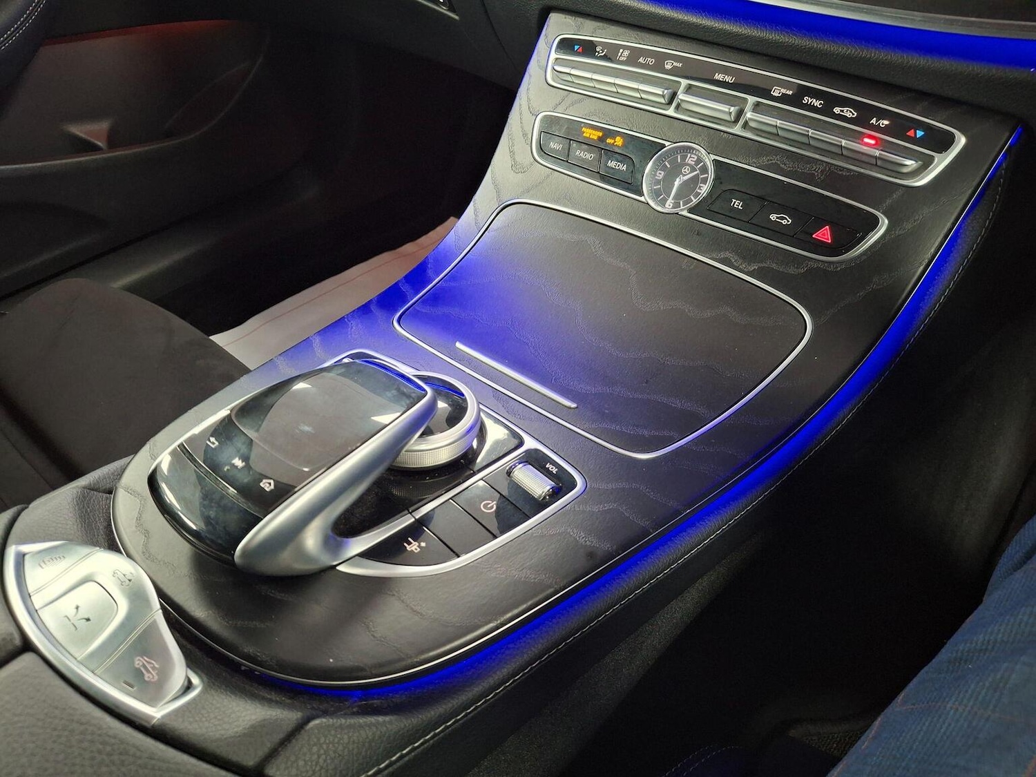 Used Mercedes-Benz E Class 2018 for sale - 77289153: Photo 81