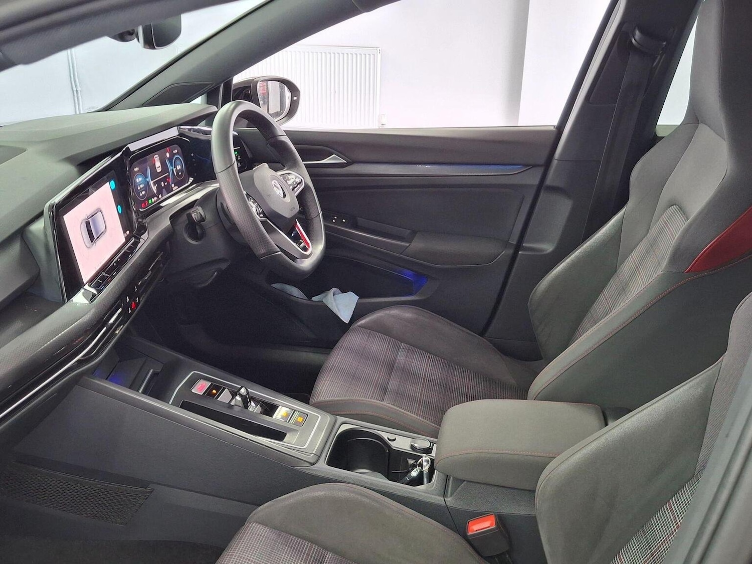 Used Volkswagen Golf 2021 for sale - 77464657: Photo 76