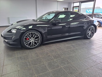 Used Porsche Taycan 2022 for sale - 78646910: Photo