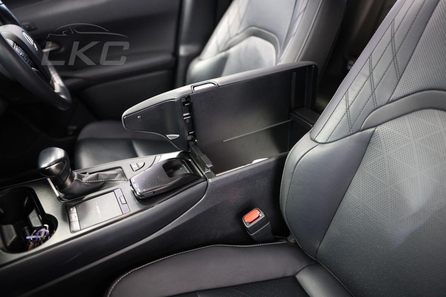 Used Lexus UX 2021 for sale - 77675645: Photo 38