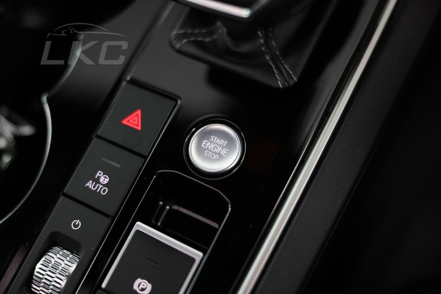 Used Volkswagen Touareg 2022 for sale - 76986833: Photo 31