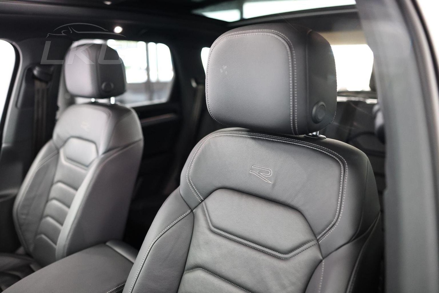 Used Volkswagen Touareg 2022 for sale - 76986833: Photo 45