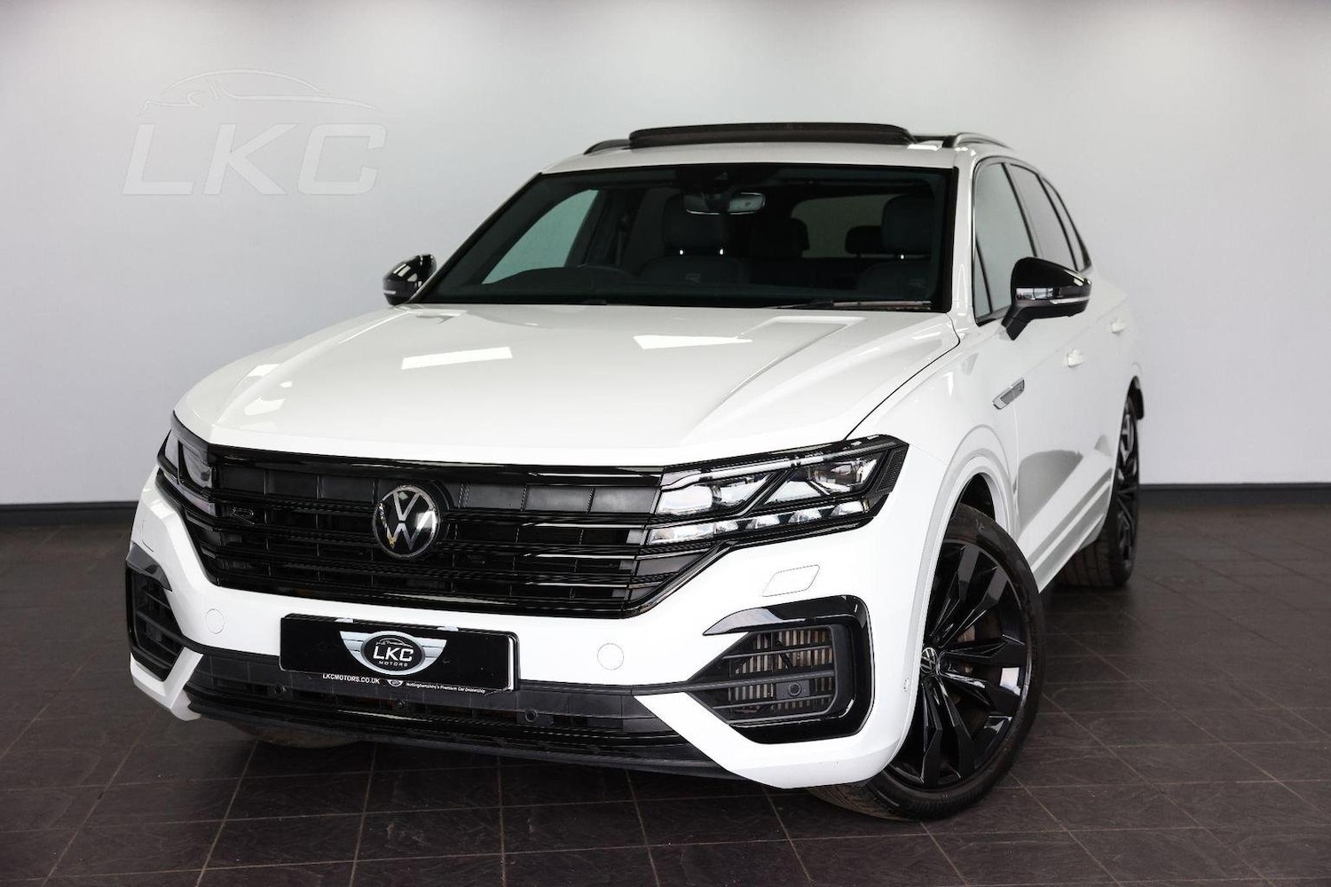 Used Volkswagen Touareg 2022 for sale - 76986833: Photo 65