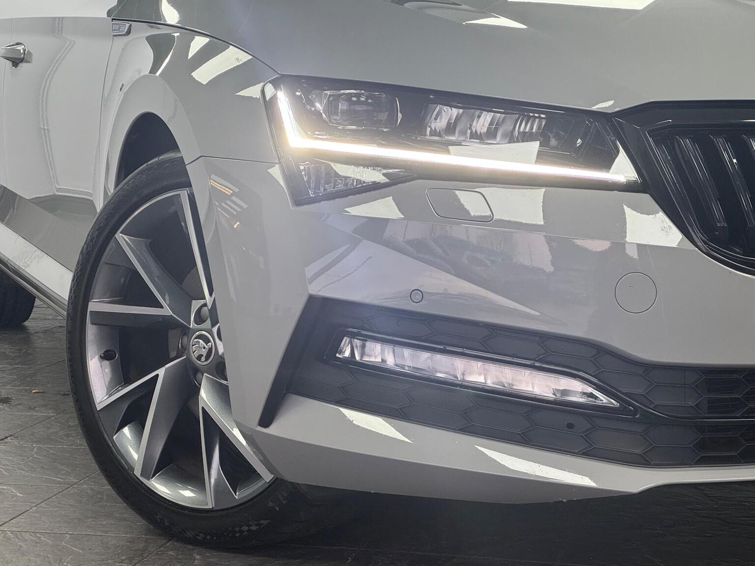 Used Skoda Superb 2023 for sale - 76559958: Photo 16