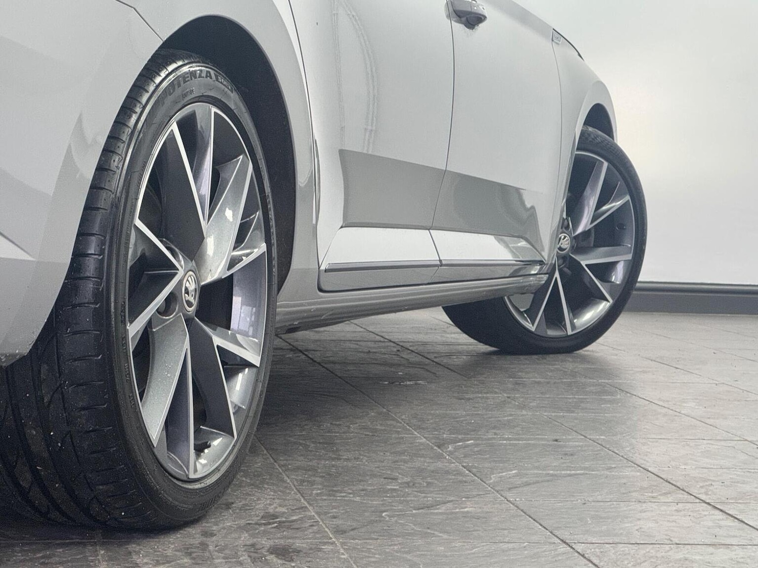 Used Skoda Superb 2023 for sale - 76559958: Photo 21