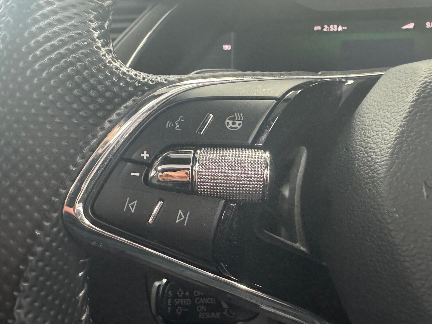 Used Skoda Superb 2023 for sale - 76559958: Photo 32