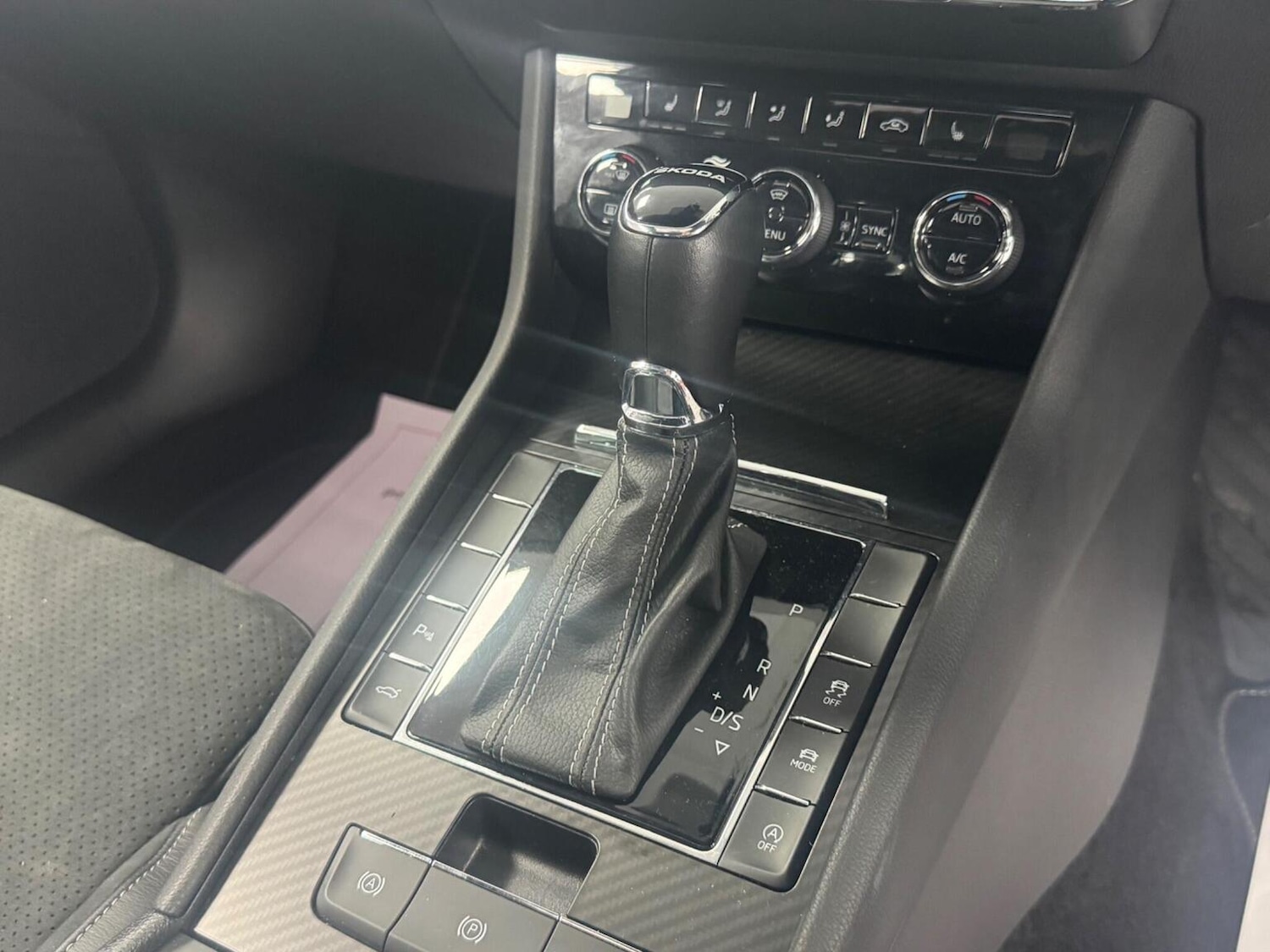 Used Skoda Superb 2023 for sale - 76559958: Photo 33